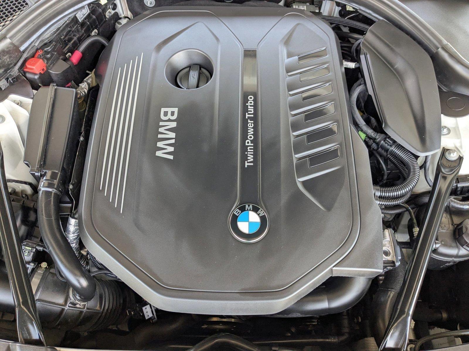 2018 BMW 540i Vehicle Photo in Valencia, CA 91355