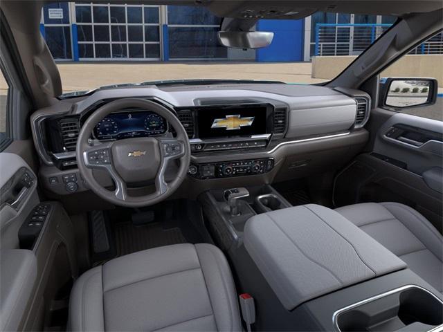 2025 Chevrolet Silverado 1500 Vehicle Photo in ENGLEWOOD, CO 80113-6708