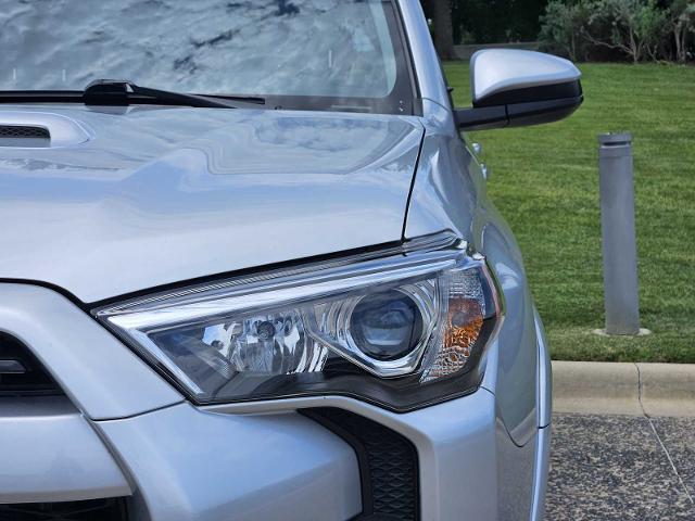 2021 Toyota 4Runner Vehicle Photo in FORT WORTH, TX 76132