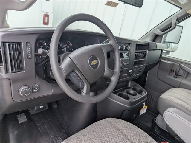2025 Chevrolet Express Commercial Cutaway Vehicle Photo in ENGLEWOOD, CO 80113-6708