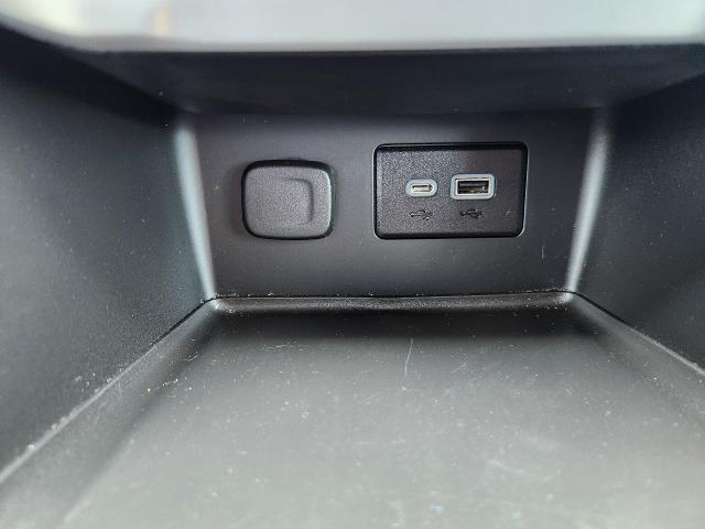 2023 GMC Acadia Vehicle Photo in MADISON, WI 53713-3220