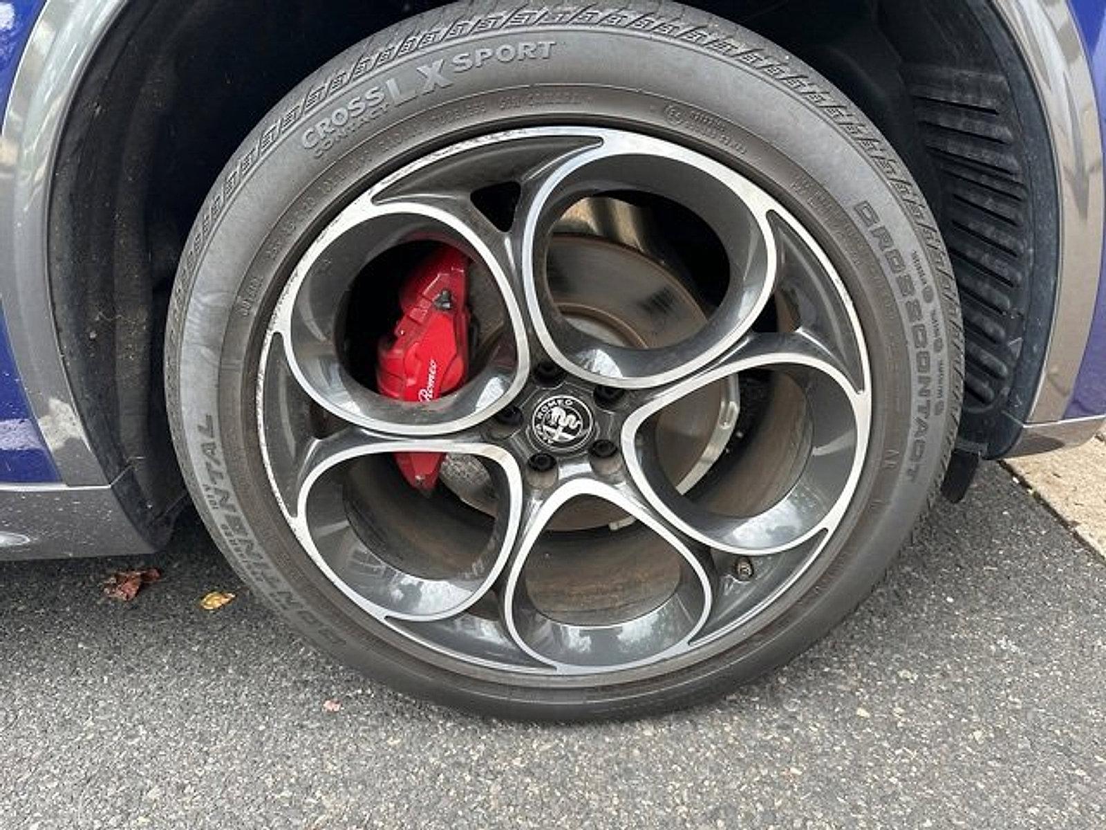 2023 Alfa Romeo Stelvio Vehicle Photo in Willow Grove, PA 19090