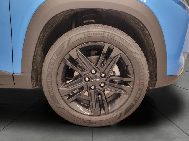 2025 Chevrolet Trax Vehicle Photo in APPLETON, WI 54914-4656