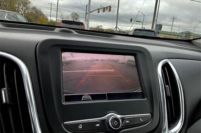 2022 Chevrolet Equinox Vehicle Photo in TOPEKA, KS 66609-0000