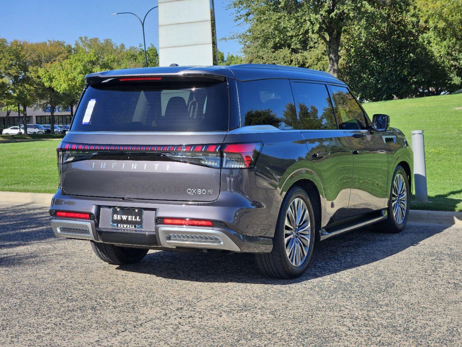 2025 INFINITI QX80 Vehicle Photo in Fort Worth, TX 76132