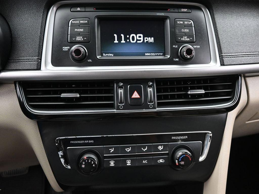 2016 Kia Optima Vehicle Photo in Marion, IA 52302