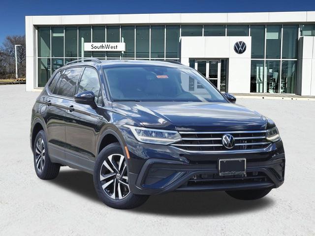 2024 Volkswagen Tiguan Vehicle Photo in WEATHERFORD, TX 76087