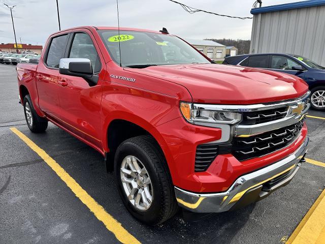 Used 2022 Chevrolet Silverado 1500 LT with VIN 1GCPDKEK2NZ624720 for sale in Gallipolis, OH