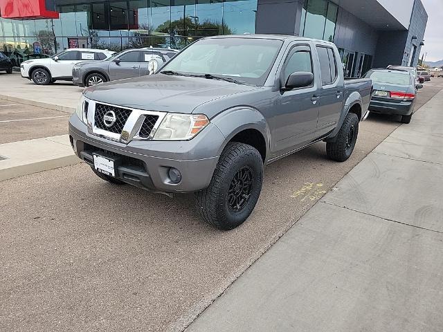 2016 Nissan Frontier SV photo 3