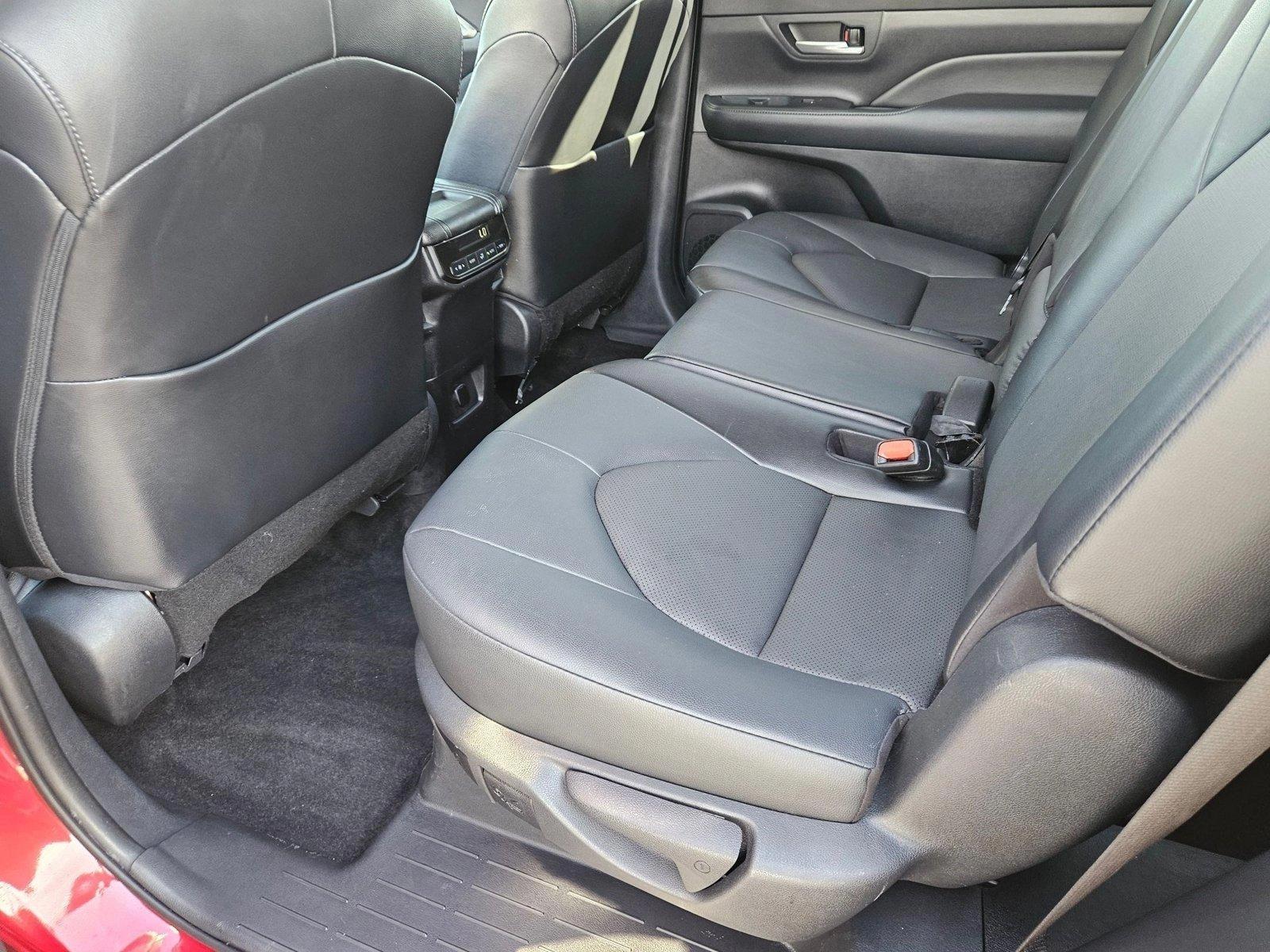 2024 Toyota Grand Highlander Vehicle Photo in LAS VEGAS, NV 89146-3033