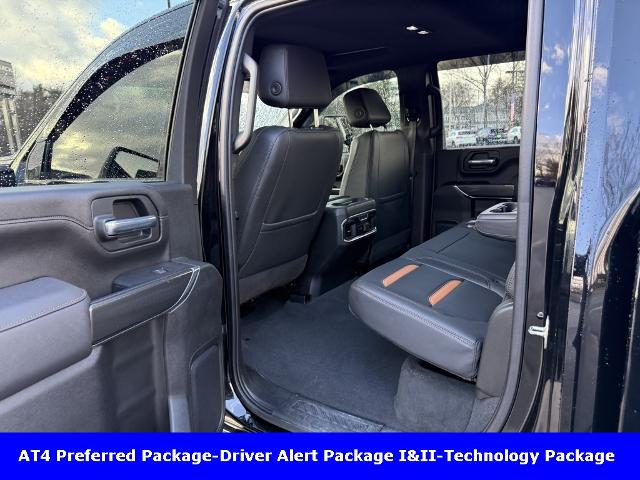 2023 GMC Sierra 3500 HD Vehicle Photo in CHICOPEE, MA 01020-5001