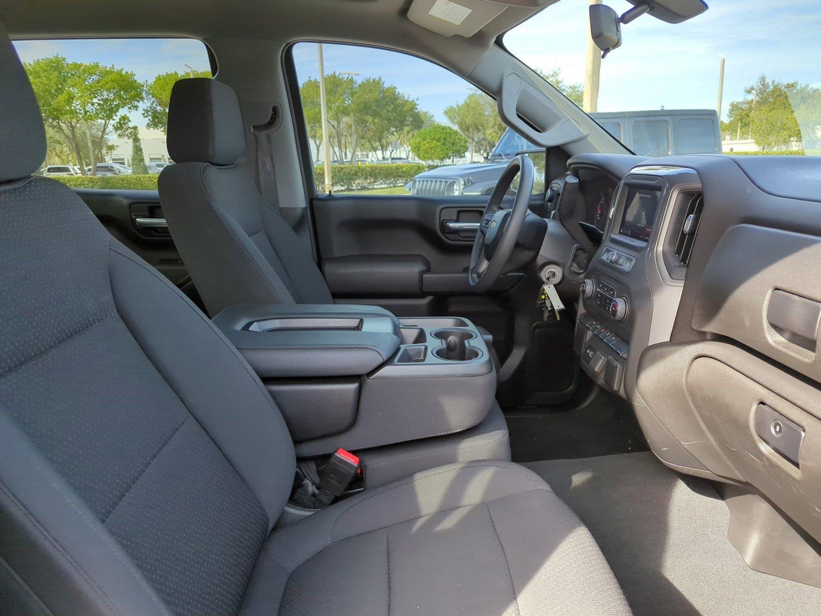 2021 Chevrolet Silverado 1500 Vehicle Photo in Pembroke Pines, FL 33027