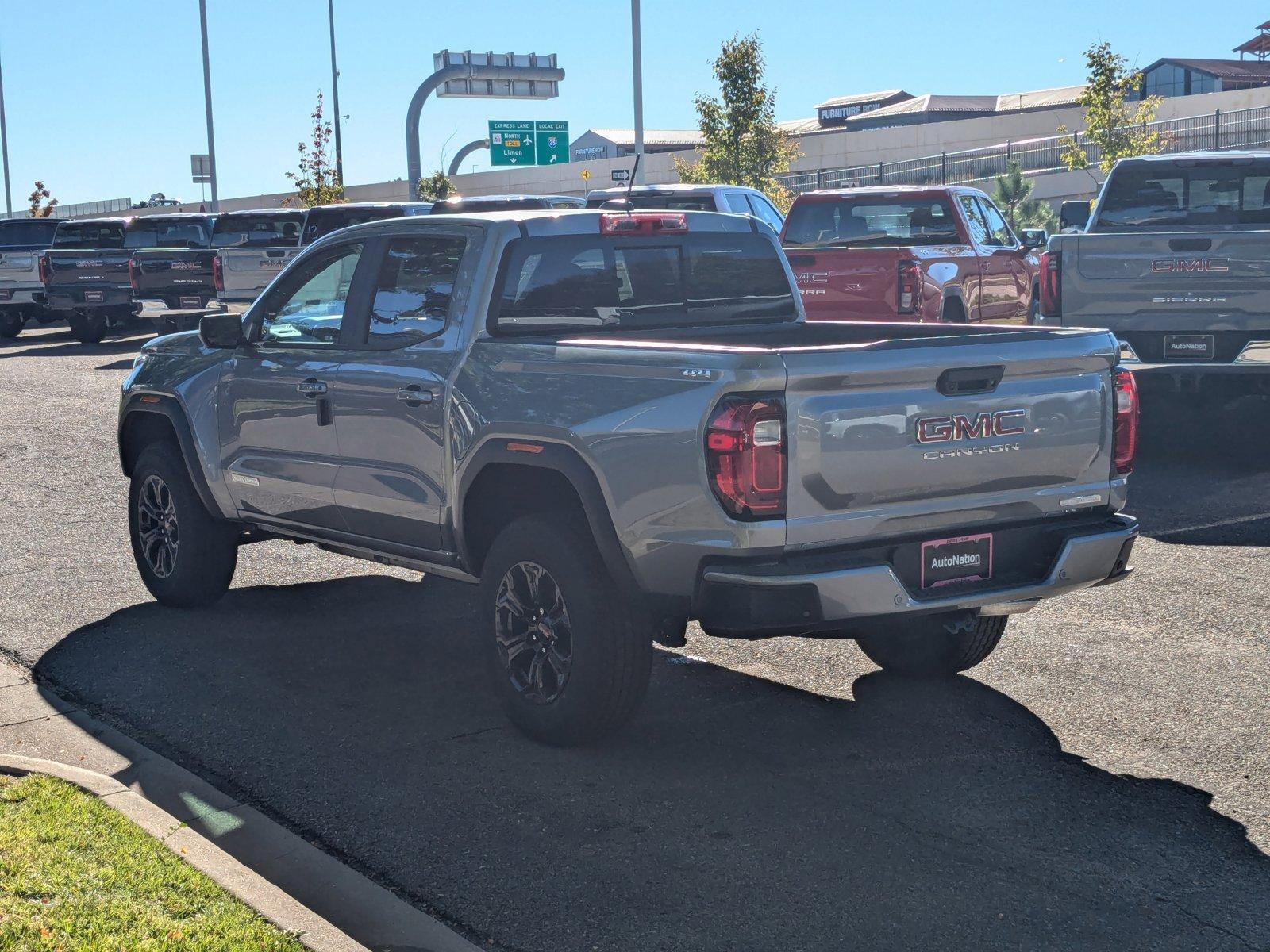 2024 GMC Canyon Vehicle Photo in LONE TREE, CO 80124-2750