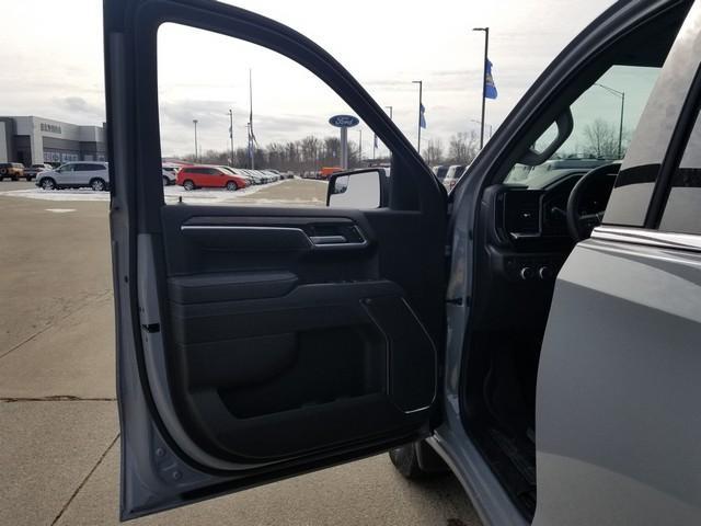 2025 GMC Sierra 1500 Vehicle Photo in ELYRIA, OH 44035-6349