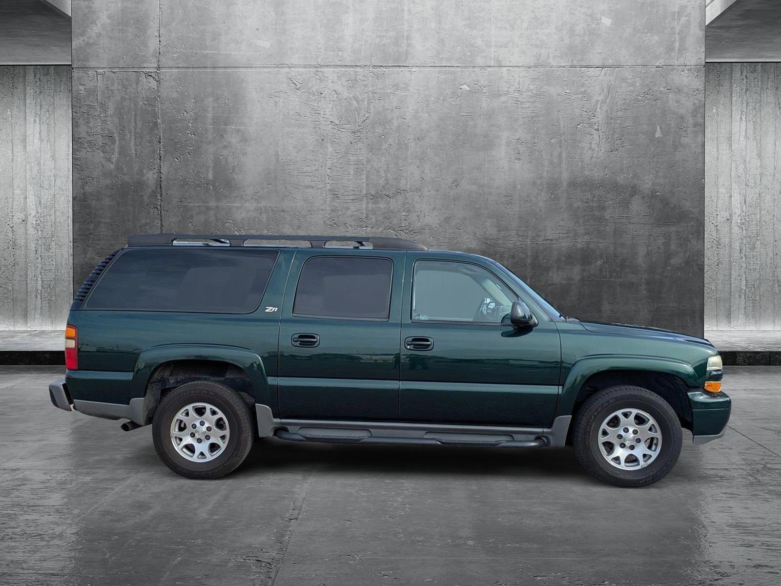 2002 Chevrolet Suburban Vehicle Photo in CLEARWATER, FL 33764-7163