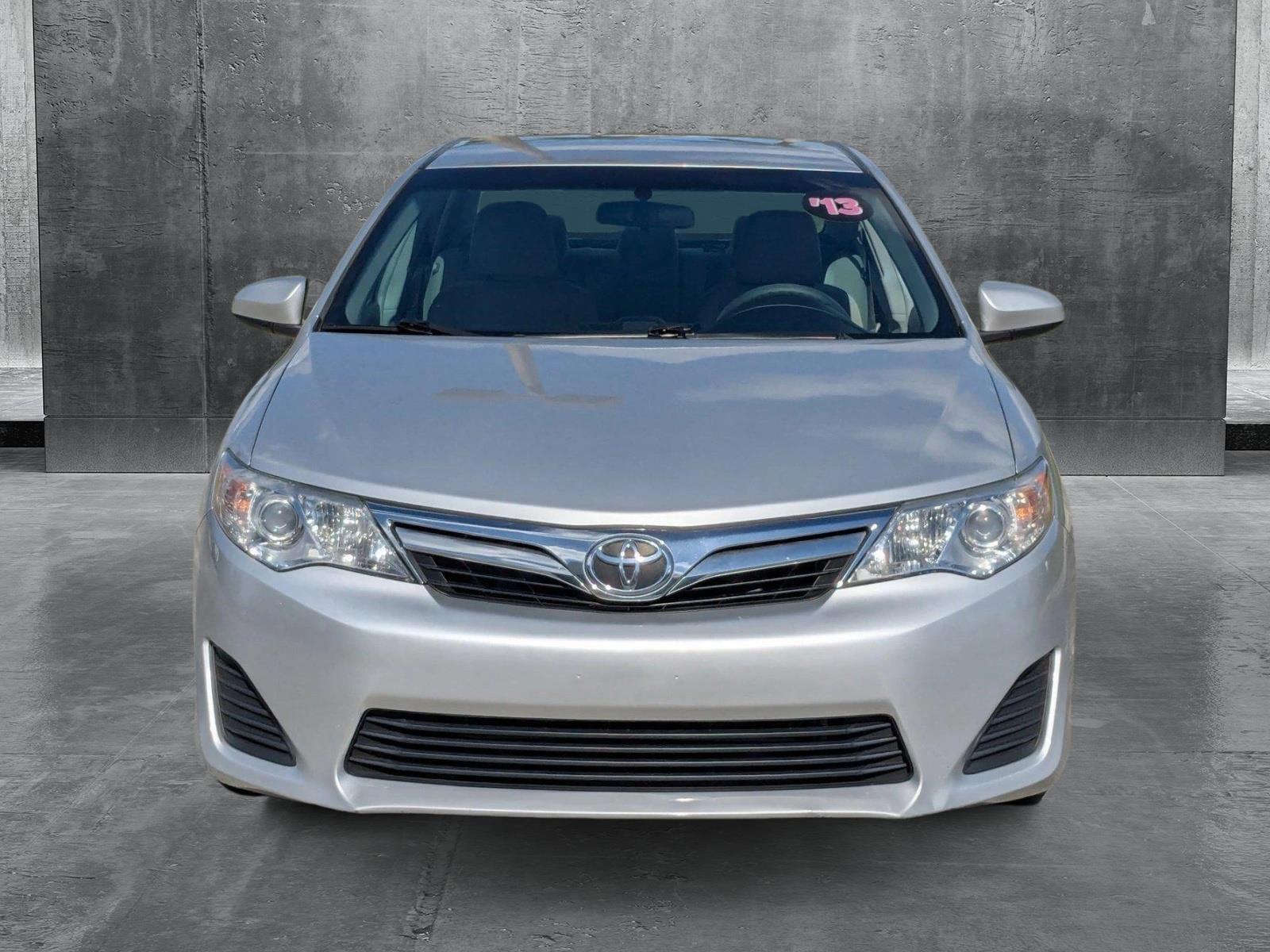 2013 Toyota Camry Vehicle Photo in PEMBROKE PINES, FL 33024-6534