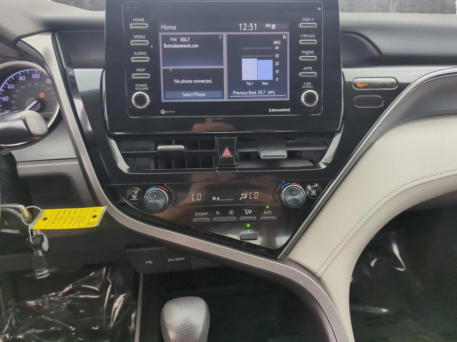 2022 Toyota Camry Vehicle Photo in Memphis, TN 38128