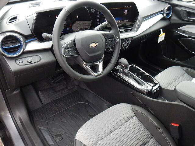 2025 Chevrolet Trax Vehicle Photo in JASPER, GA 30143-8655