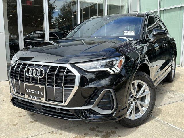 2025 Audi Q3 Vehicle Photo in HOUSTON, TX 77090