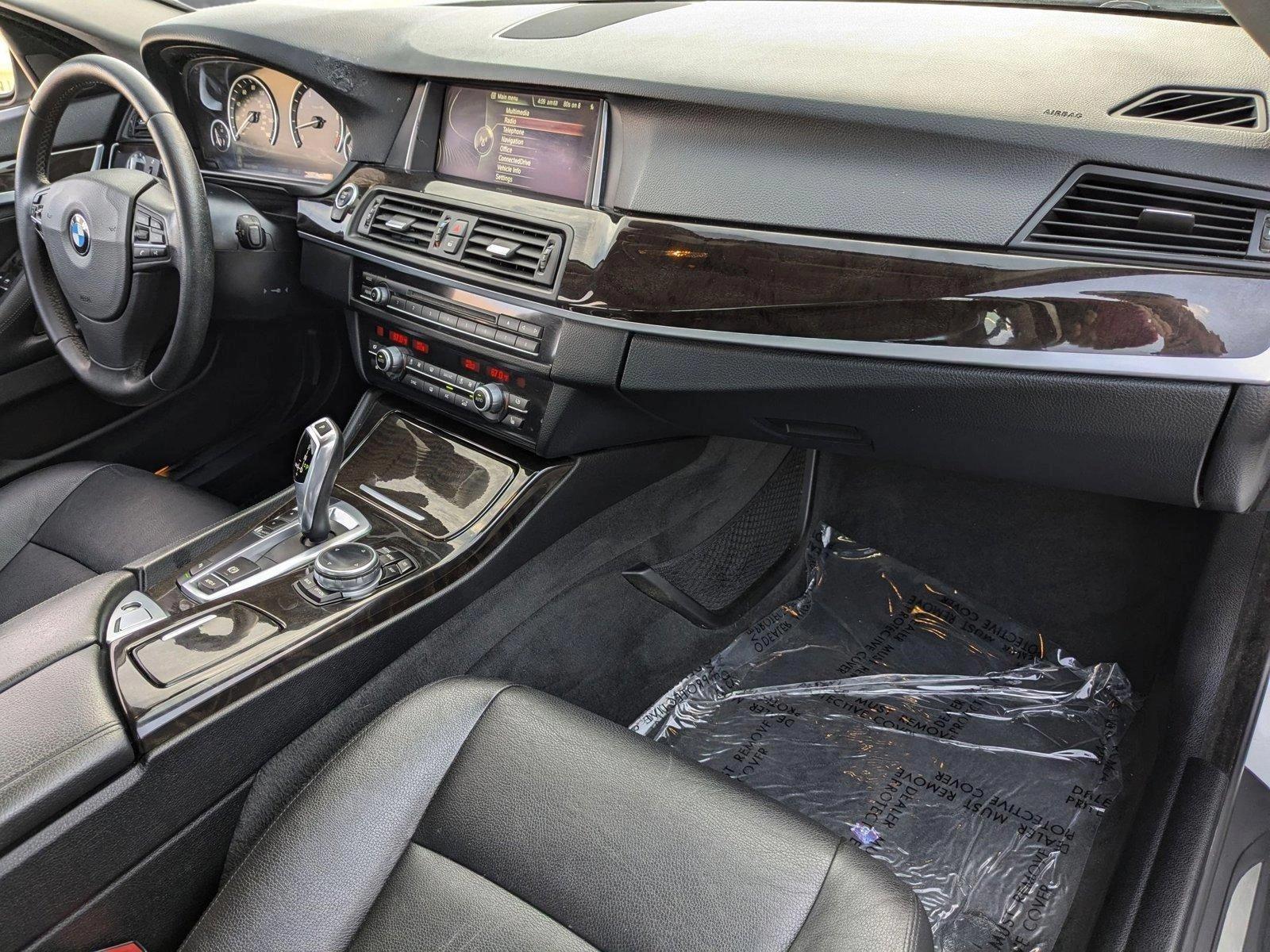 2014 BMW 5 Series Vehicle Photo in VALENCIA, CA 91355-1705