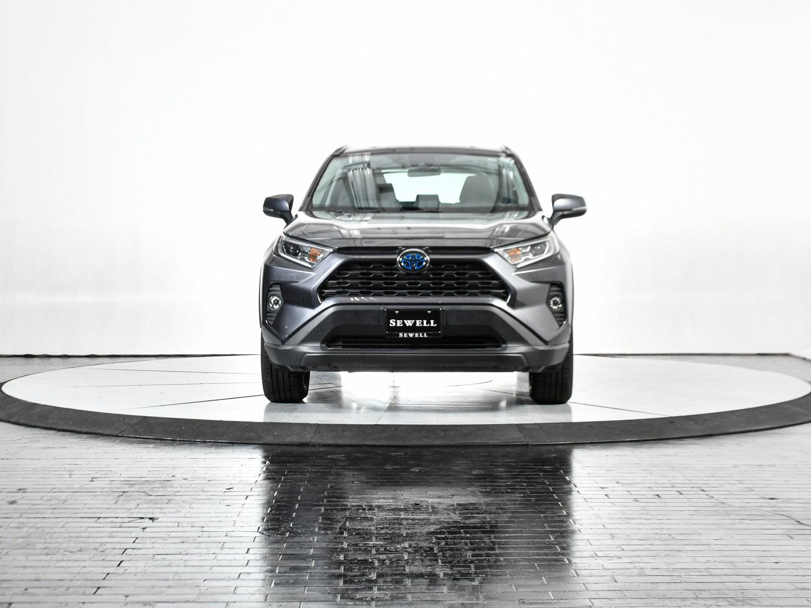 2021 Toyota RAV4 Vehicle Photo in DALLAS, TX 75235