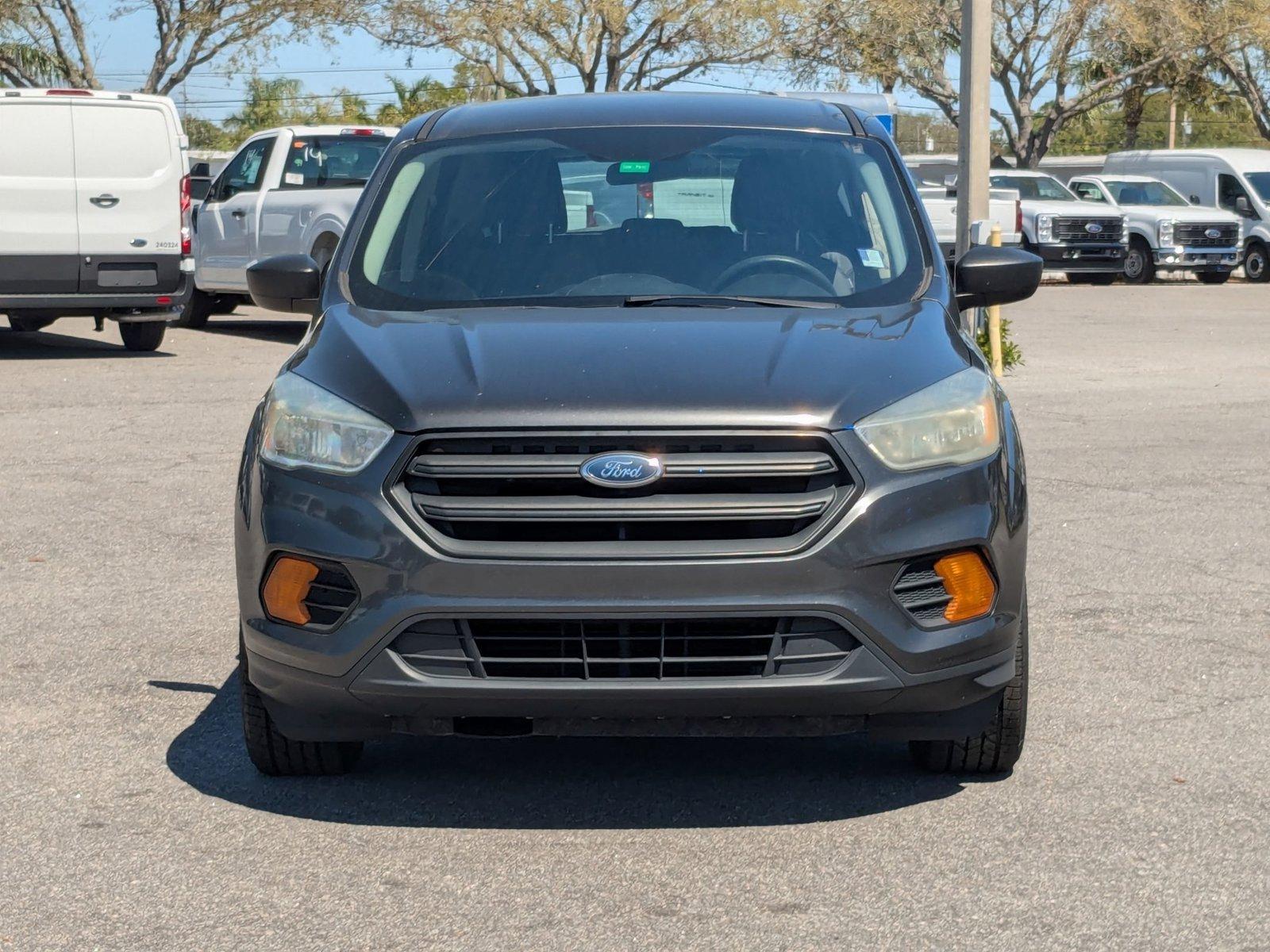 2017 Ford Escape Vehicle Photo in St. Petersburg, FL 33713