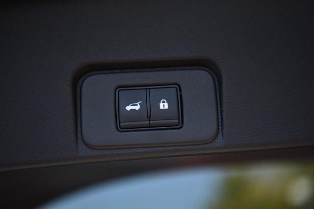 2025 Nissan Rogue Vehicle Photo in Ballwin, MO 63011