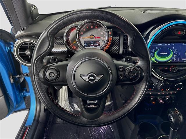 2015 MINI Cooper S Hardtop 4 Door Vehicle Photo in Puyallup, WA 98371