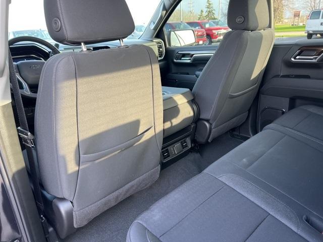 2024 Chevrolet Silverado 1500 Vehicle Photo in GREEN BAY, WI 54304-5303