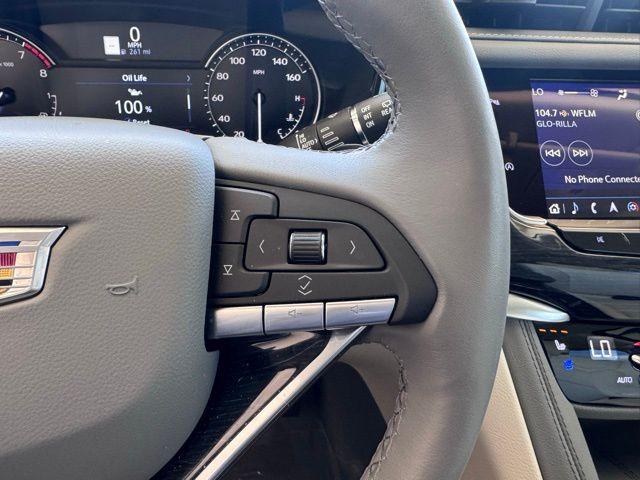 2025 Cadillac XT6 Vehicle Photo in DELRAY BEACH, FL 33483-3294