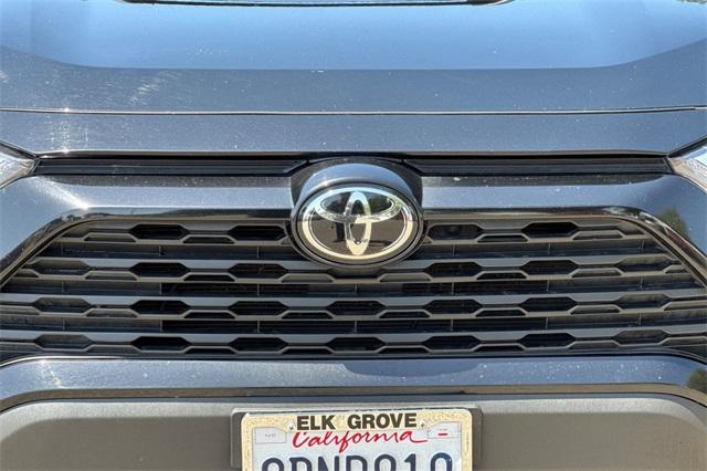 2022 Toyota RAV4 Vehicle Photo in ELK GROVE, CA 95757-8703
