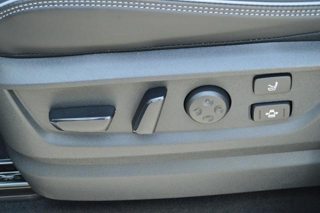 2025 INFINITI QX80 Vehicle Photo in Houston, TX 77090