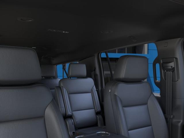 2025 Chevrolet Suburban Vehicle Photo in Roslyn, NY 11576