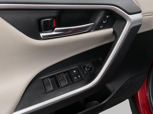 2020 Toyota RAV4 Vehicle Photo in Appleton, WI 54913