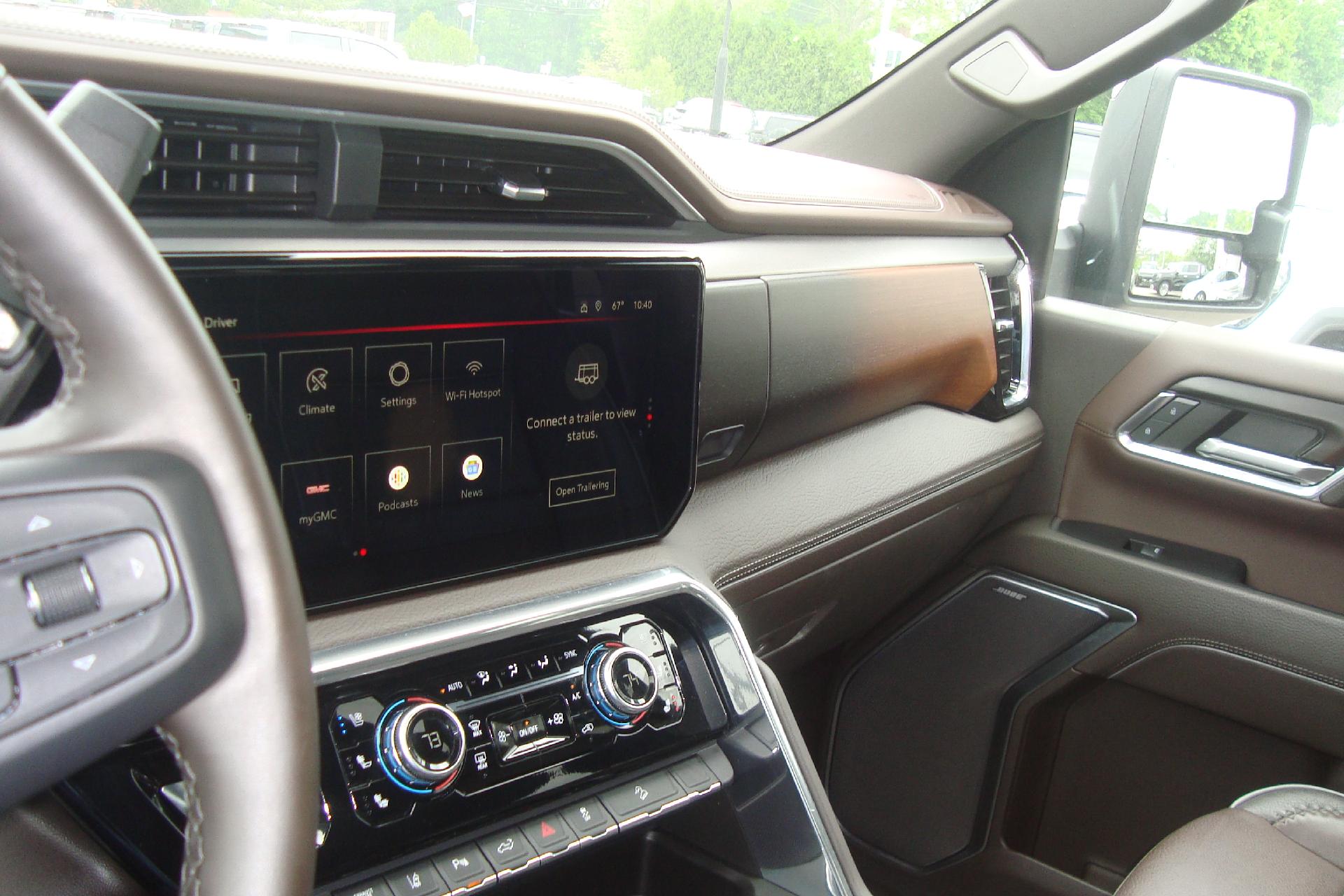 2024 GMC Sierra 2500 HD Vehicle Photo in PORTSMOUTH, NH 03801-4196