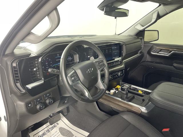 2024 Chevrolet Silverado 1500 Vehicle Photo in GILBERT, AZ 85297-0402