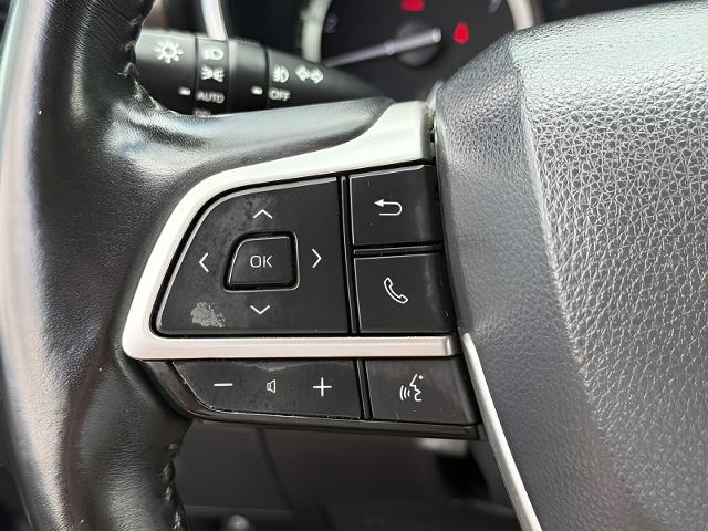 2022 Toyota Highlander Vehicle Photo in MIDDLETON, WI 53562-1492