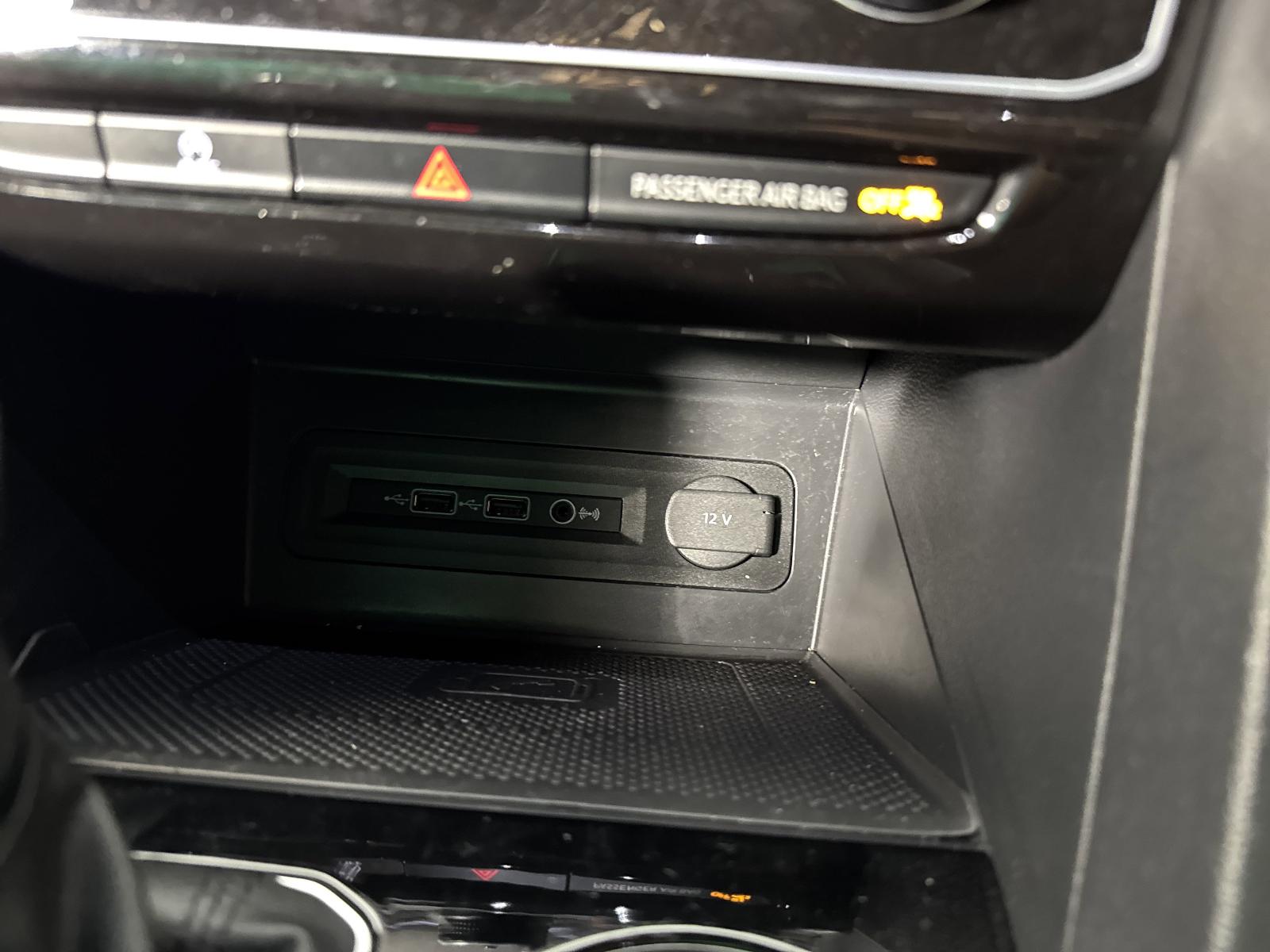 2020 Volkswagen Atlas Cross Sport Vehicle Photo in Georgetown, TX 78626