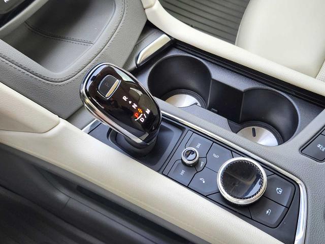 2021 Cadillac XT5 Vehicle Photo in DENTON, TX 76210-9321