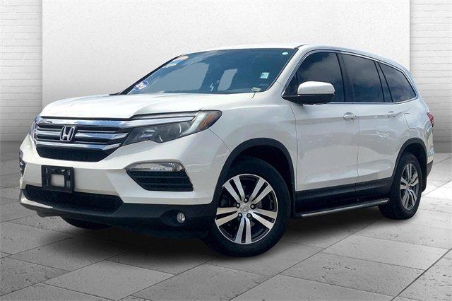 2018 Honda Pilot Vehicle Photo in KANSAS CITY, MO 64114-4502