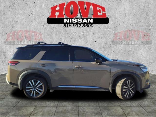 Used 2023 Nissan Pathfinder Platinum with VIN 5N1DR3DK6PC216265 for sale in Bradley, IL