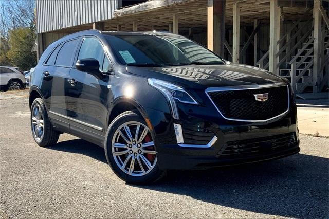 2025 Cadillac XT5 Vehicle Photo in KANSAS CITY, MO 64114-4545