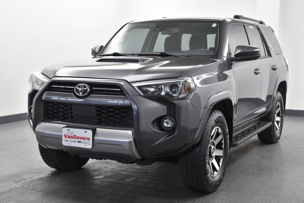 2021 Toyota 4Runner Vehicle Photo in AKRON, OH 44303-2185