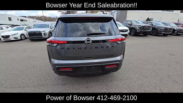 2022 Nissan Pathfinder Vehicle Photo in Pleasant Hills, PA 15236