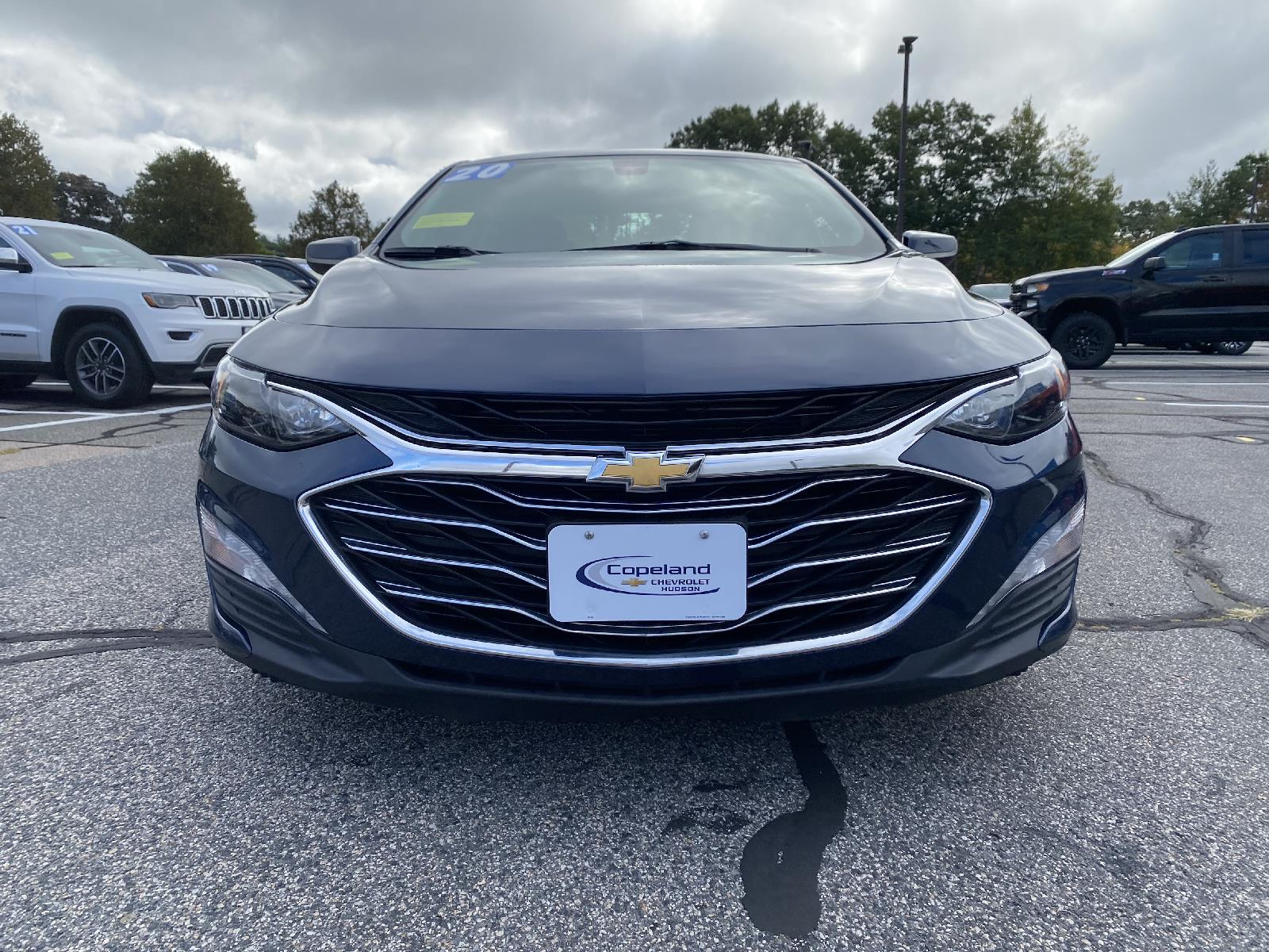 Used 2020 Chevrolet Malibu 1LT with VIN 1G1ZD5STXLF123105 for sale in Hudson, MA