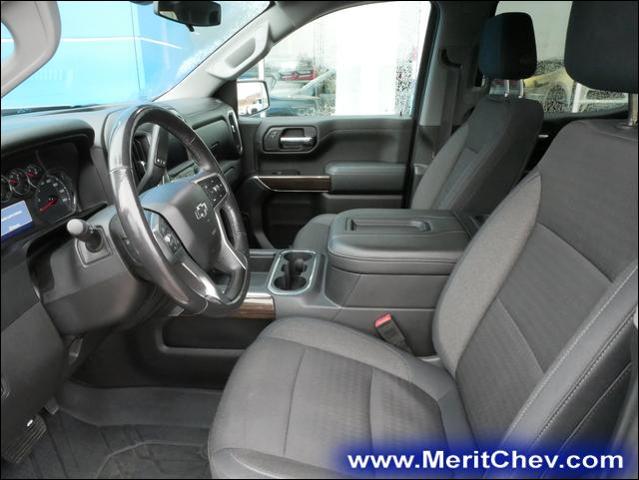 2019 Chevrolet Silverado 1500 Vehicle Photo in MAPLEWOOD, MN 55119-4794