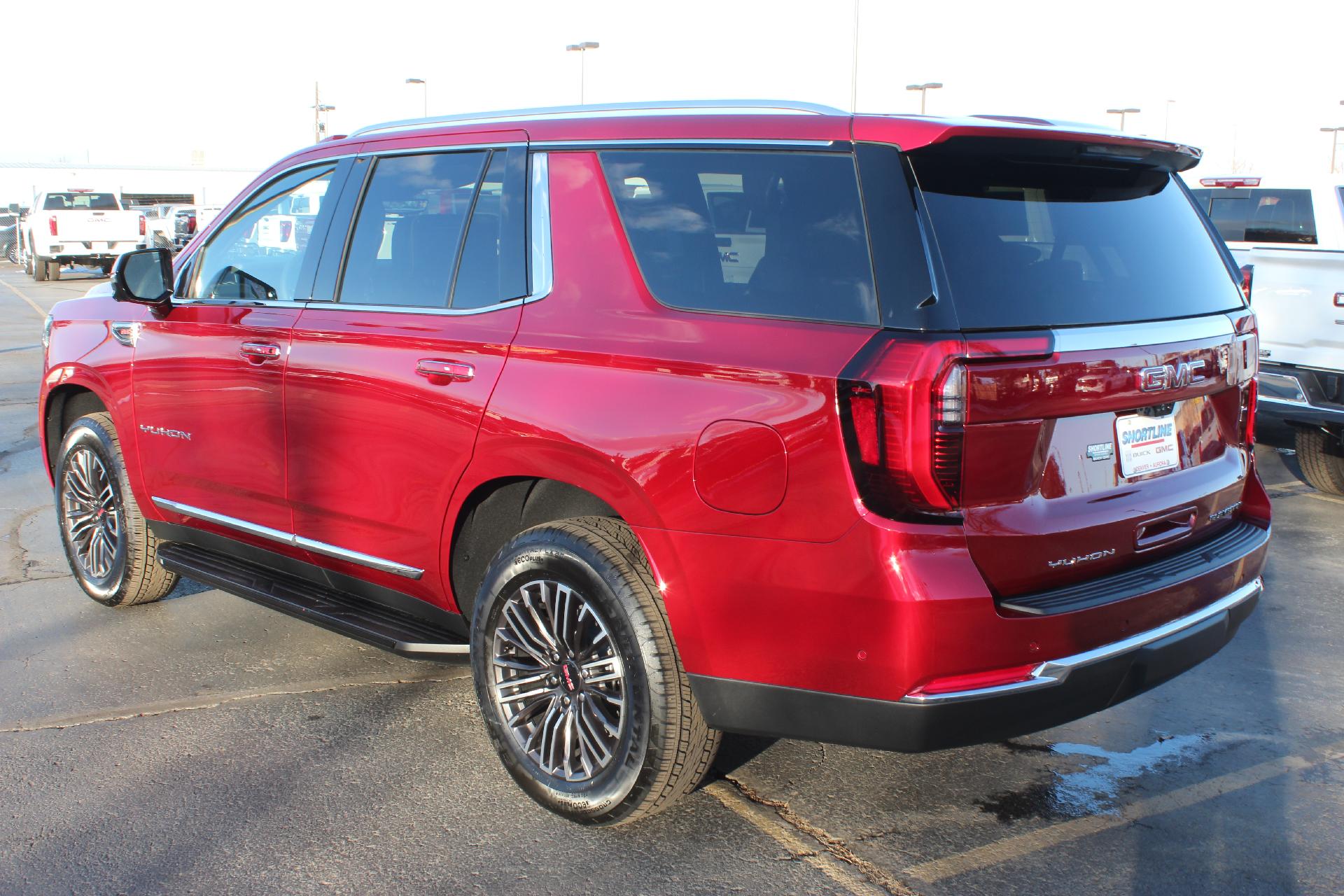 2025 GMC Yukon Vehicle Photo in AURORA, CO 80012-4011