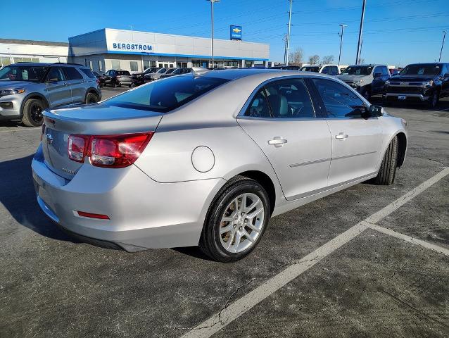 2015 Chevrolet Malibu Vehicle Photo in GREEN BAY, WI 54304-5303