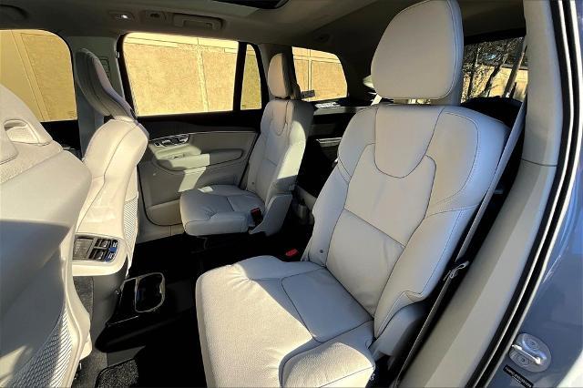 2025 Volvo XC90 Vehicle Photo in Houston, TX 77007