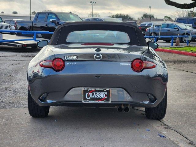 2022 Mazda MX-5 Miata Vehicle Photo in SUGAR LAND, TX 77478-0000